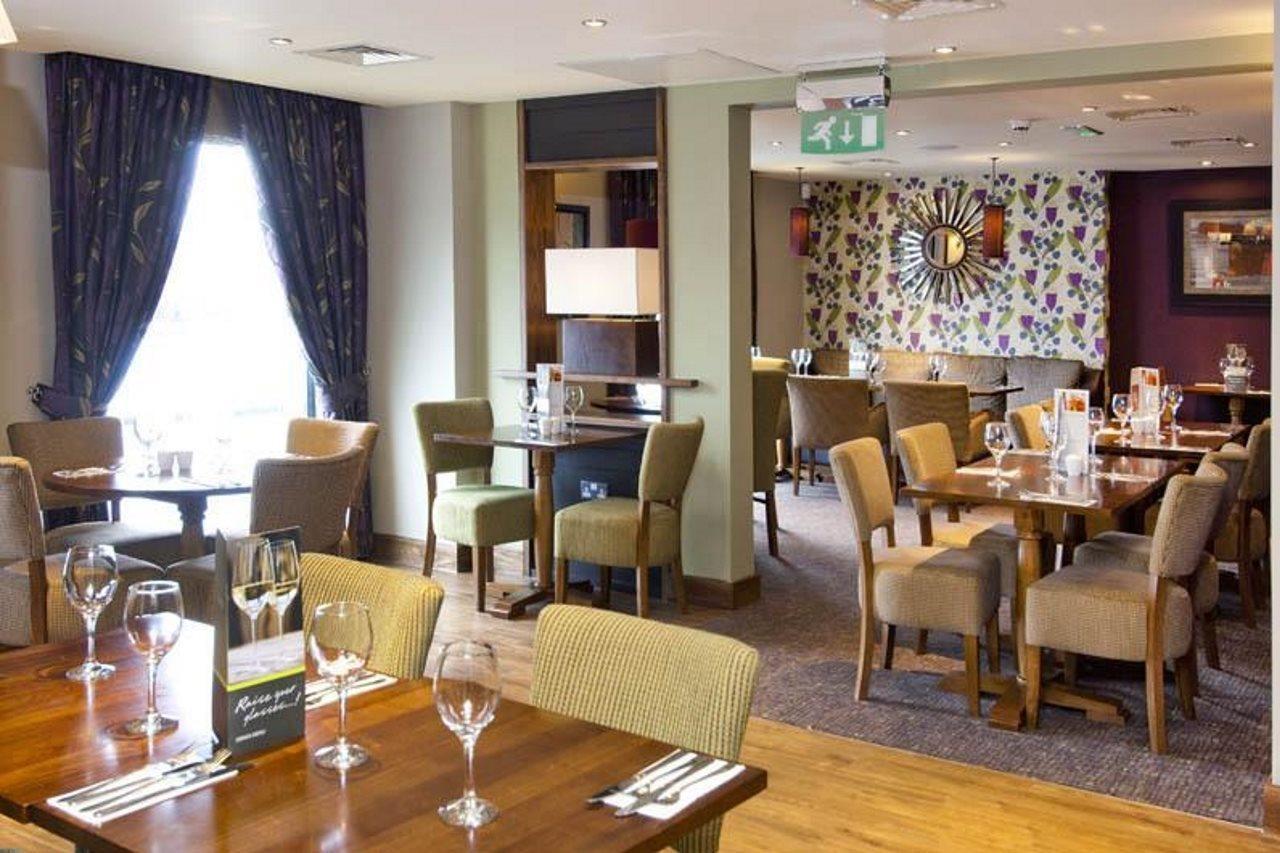 Premier Inn Мейдстън Екстериор снимка